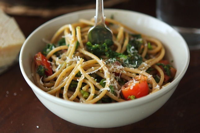 Spaghetti With Greens And Cherry Tomatoes