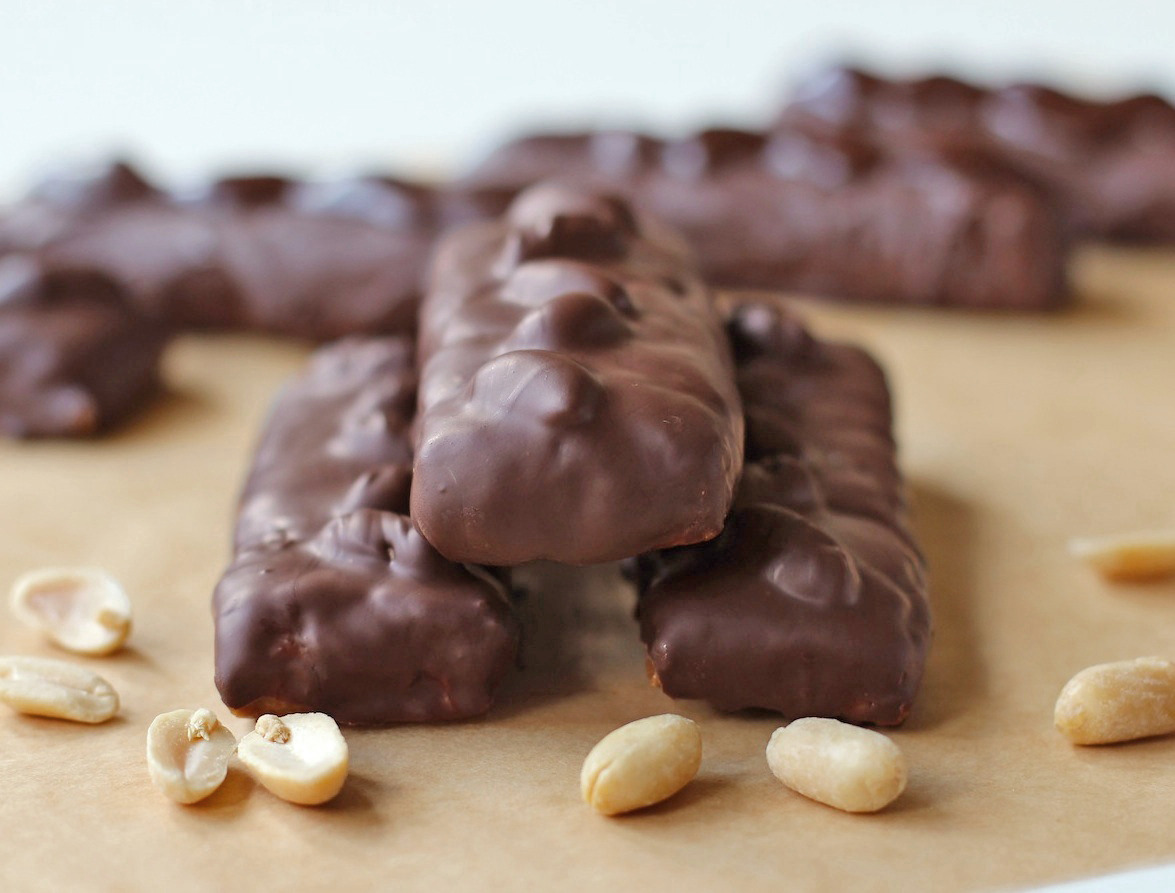 Recipe: Chocolate Peanut Caramel Protein Bars