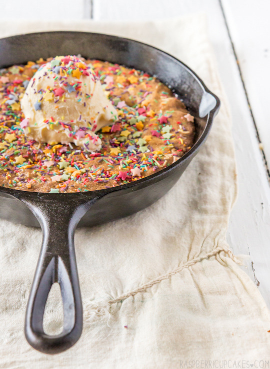 [via Funfetti Skillet with White Chocolate Chips]