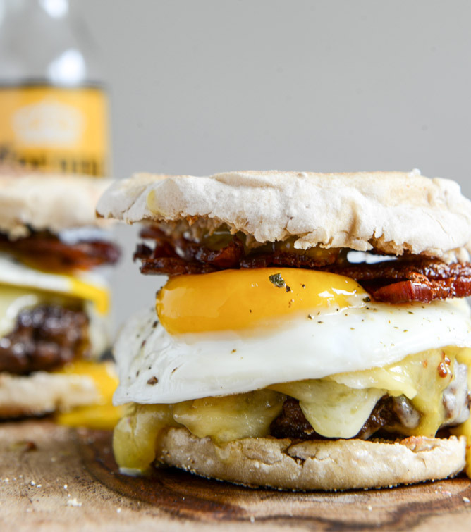 This breakfast sandwich with Havarti makesgood morning way more believable